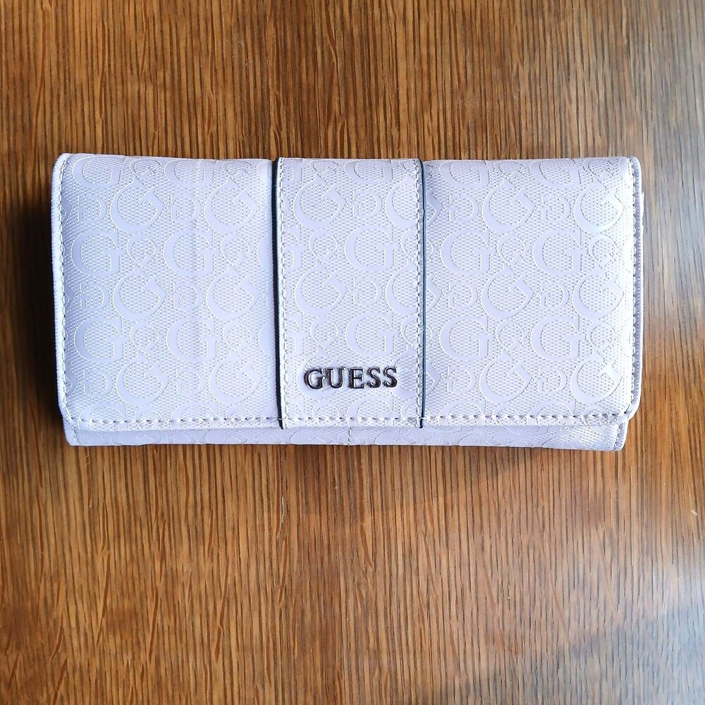 GUESS Light Pink Monogram Trifold Continental Wallet NWT Pastel Y2K Coquette